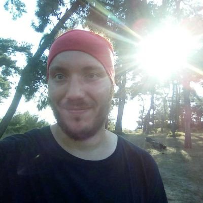homoalgorithmus's profile picture. Kişisel algoritmalarım sadece beni bağlar.