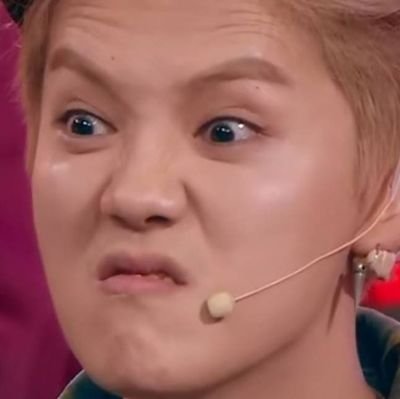 Lulhus2's profile picture. só tô aqui pra ver coreano.
Ouçam Kindle do Jacob Bae.