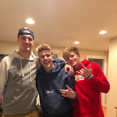 aj_mehalick's profile picture. 