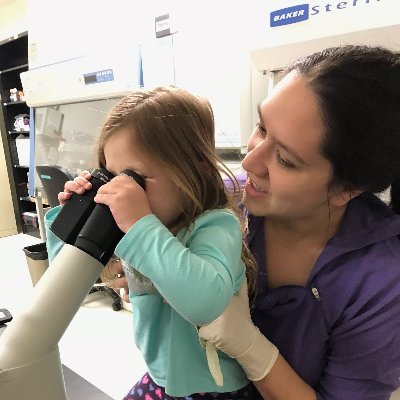 Assistant Project Scientist @UCDavis | Developmental Biologist/Mother/Science Outreach #SciDiversity | ❤️ Chicken Embryo🐣❤️ Backyard Chickens🐓| (She/Her/Hers)