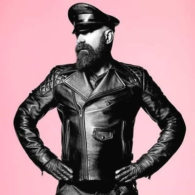 PeterLeatherXXX's profile picture. Leather, Kink & Fetish 
Bluf4037
Photography & Modeling