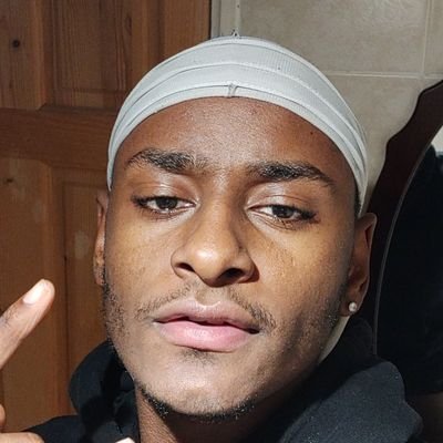 KenyanWarrior_'s profile picture. Chaotic Neutral - Engineering 🎓-🇰🇪