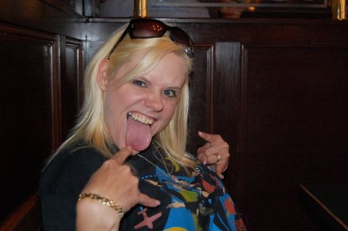 bighitbruiser's profile picture. Married with a 15 and 13 year old. Love life!