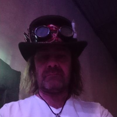 ErikLauvland's profile picture. 😂