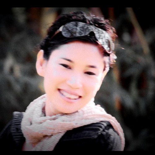 Prizzyth's profile picture. a communicator who's done more than communicating but connecting as well