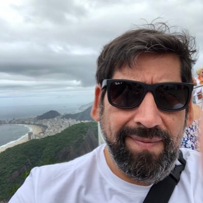 EbaezaI's profile picture. Anticomunista (así o más claro??).     Deportista, Patriota y Chileno - Casado Enamorado de mi familia Porteño de Nacimiento,