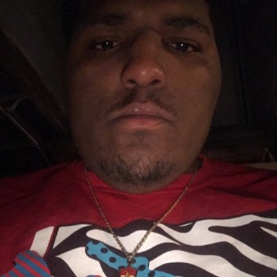 AllProz shit 🤘🏾 hoop 🏀 legal money 💴 💰 music 🎵 for fun Snapchat apg_ q / lilq_37 Instagram money_ man_q517 APG💰