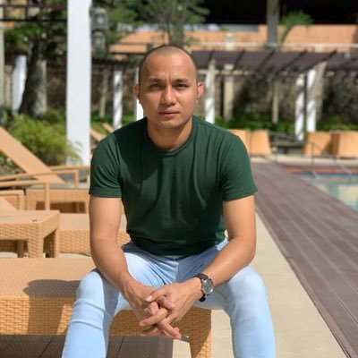 ramseyferrer's profile picture. ✈️ 🏹💚