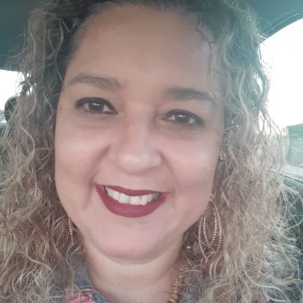 marlucedezorzi's profile picture. amo trabalhar, ler, estudar e ajudar as pessoas a serem melhores!