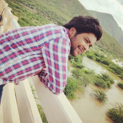 _kskroyal's profile picture. UnderRated Tech YouTuber