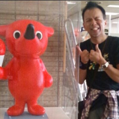 好きな音楽を聴きながらランニングし、それを呟きます。イイねして頂けるとモチベに繋がりますので何卒! また不定期でメンタルヘルスに関する呟きもしてます。(心理カウンセラー&認知行動療法士の資格取りました♪)応援してるアーティスト・アイドル・芸人サン沢山いるので、あえてプロフに載せていません。過去post等参照下さい!