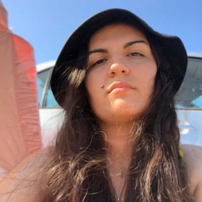 SoffNavarro's profile picture. Lic. en Psicología (UBA). Sean ustedes mismos - Streamer Afiliada en Twitch 🟣