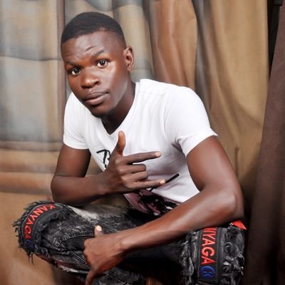 SserunkuumaAsh1's profile picture. Am holy, simple, genius and silent