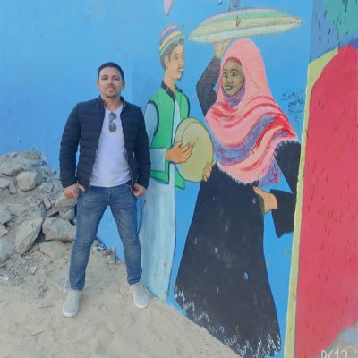 amur28697171's profile picture. we live just one ☝️ time