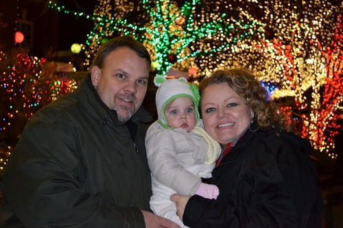 I'm a simple southern girl who loves Jesus, my wonderful husband Brian and my precious daughter Brinley! My life is far from perfect but I'm happy anyway!