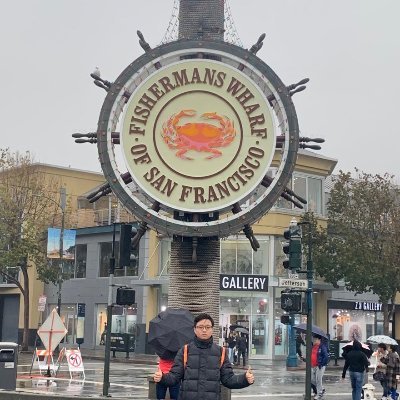 jun_li09's profile picture. 