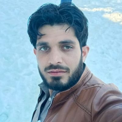 RahilRoghani's profile picture. simple smart