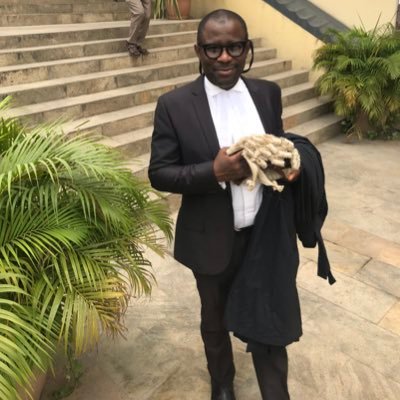 Lawyer (Notary Public), social/ political commentator, a dedicated soccer fan @ManUnited #MUFC #GGMU .Follow me on instagram- @AJIODU75. #TeamUnfollowBack