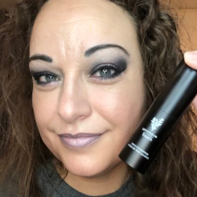 NewBegi79247867's profile picture. Owner of New Beginnings Cosmetics. I’m a mother of two beautiful kids. I have an amazing partner! Blessed to have him! MS warrior! Loving life no matter what