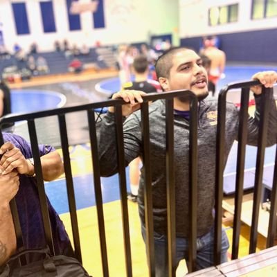 I Train/follow mma, work with an Autism Program, Small business owner & proud Dad. MMA Writer at https://t.co/ievBh18UZV. The Head coach for Elkton high wrestling