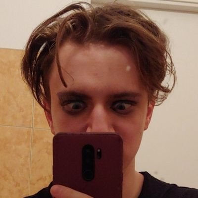 teosoras's profile picture. - h e l l o   t h i s   i s   a   b i o -