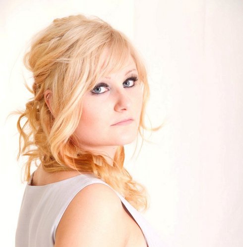 _AmaDea's profile picture. Singer, Songwriter