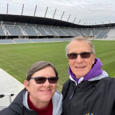 Beach loving soccer fan, LouCity till the end!