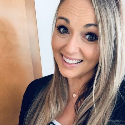 sugaredpepper's profile picture. Misplaced farm girl, baker of goodies, lover of pretty and laugher at funny. Proud sister of a United States Marine.