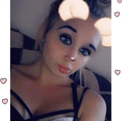 KissAnd28128766's profile picture. ismerj meg....irj