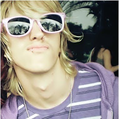 tђ๏๓เภђคร tєค๓๏ *---* ♥♥♥♥