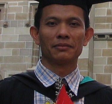 Born in LOmbok,Indonesia. interests: Teaching English to Speakers of Other Languages, Teacher professional Development, Tourism industry.