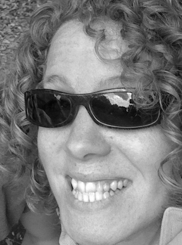 Journalist back home in London via USA, France, Philippines. Podcast producer, freelancer w/BBC News. Thoughts my own.
