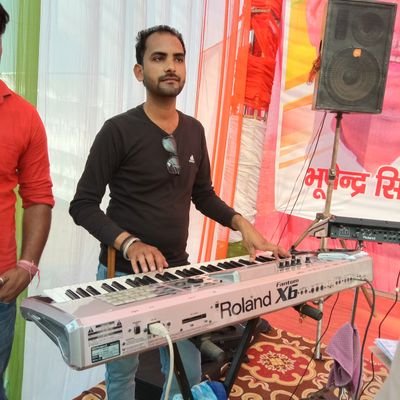 live musical band patiala contect for any shows Marrige fuction .ladies sangeet .Jagran each other contact 9592160062/9592396162