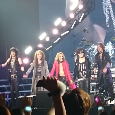 Xjapan、MAN WITH A MISSION、MLB、NBA、柴犬
これらで生きていけるのではないかと思っています。