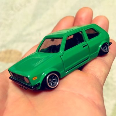 ゴルフを売却後ミニカー収集沼にハマるHotWHeel MATCHBOX他 改造してます　2級整備士 元ゴルフⅡ（GLI、COX190si）ゴルフⅣGTI乗り 工具、映画好き 反自公維糞政府に噛みつく！