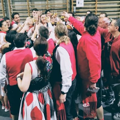 La Colla de Gitanes de Grans de l'Ametlla del Vallès.