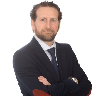JoseMariaPaezS's profile picture. Economista.📊Apasionado del #MarketingInmobiliario, gestión de #ViviendasTuristicas, #GrandesProyectosInmobiliarios. CEO en @CalahondaEstate y @donalquiler_com