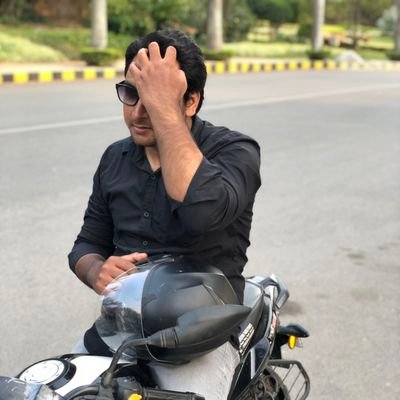 Abhi_ptiwari's profile picture. Engineer|Writer|Social activist