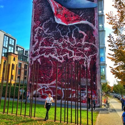 MelanieKae's profile picture. 🇩🇪🇺🇸 | 🎤🎸 | ✈️🌍 | 📸🔮