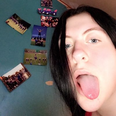 daddy_bitc's profile picture. Class’s 23❤️💙🤍 ♉️ Freshman🔫🔫 I’m 5’3🙂🥱 1️⃣4️⃣yrs old🤦🏼‍♀️🤦🏼‍♀️ Medina//NY📌📍