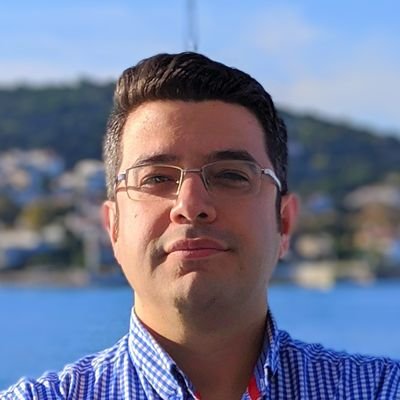 Idealist 📏 Life Long Learner 📖 Analytical Data Geek 📈 Developer ⌨️ Technical Product Manager at @ResearchOnM
formerly @SnappMarket & @Easypazia 🍽️