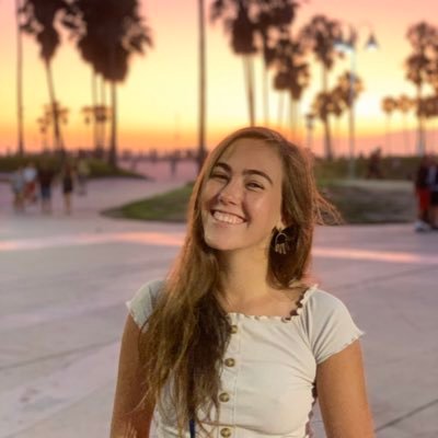 Taylo_richards's profile picture. she/her