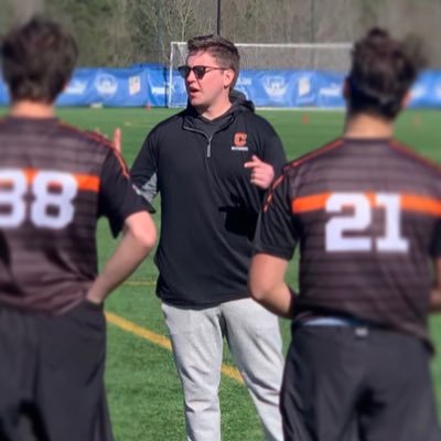 Live in 🇨🇦 Fmr HC at @Catholic_Ulti & @LSUUltimateM. Product of @reaperultimate & LSU. SE COTY nom, 2x HSNI; In my free time I’m a Postdoc 👨🏼💻🌪🌊