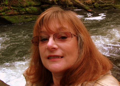 Christian,Wife, Mom of 5 Men, GranDawni to 4 girls, Sibling to 6, Nurse, Hairstylist/Barber, Horsewoman, Nature Buff...
