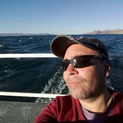 pvrmza's profile picture. hoy me acordaba de cuando yo twitiaba....
