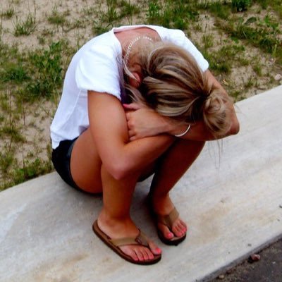 ticklemycolon's profile picture. Just a nurse trying to survive the world of medicine. About as stable as an IKEA table. #teamnightshift