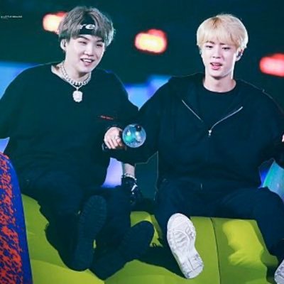 whitekn61841376's profile picture. BTS SIN推しです！TXT スギュ推しです！