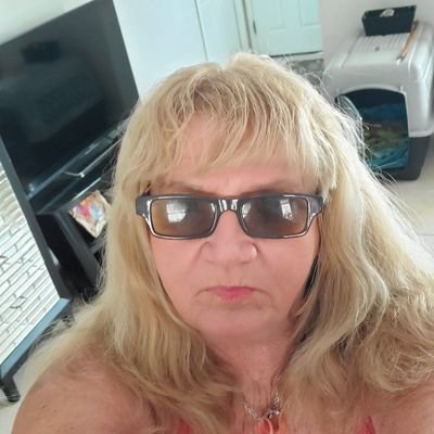 CAROLNUM18FAN's profile picture. wife, mother and nana. love NASCAR, KC Royals, Swamp People and country music. live by the get-r-done motto everyday! And thankful for the Man upstairs!!!!!