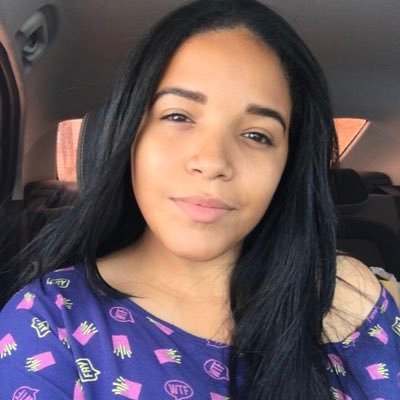 apriscilarocha's profile picture. 