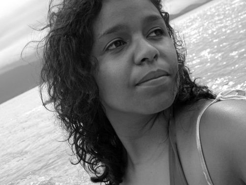 lisa_macedo's profile picture. Sou uma, sou muitas e logo já serei outra.